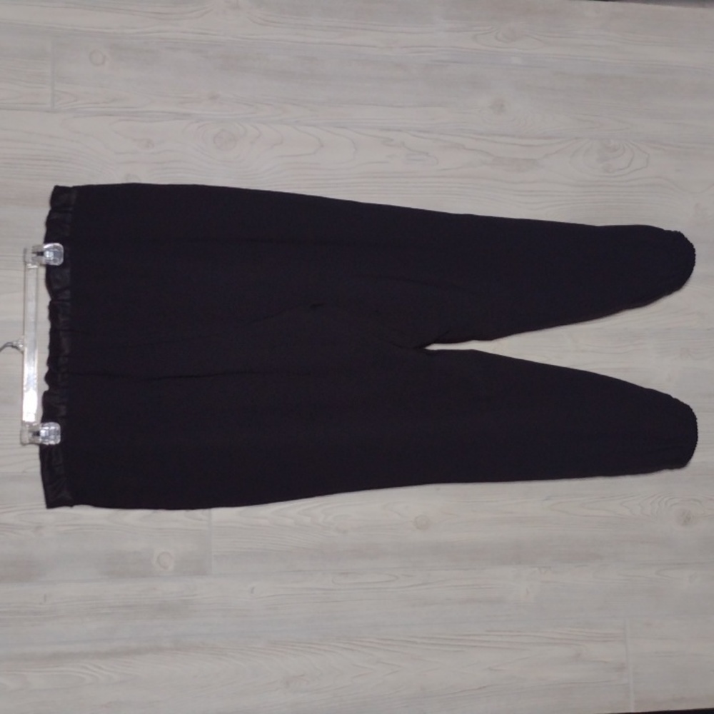 NWOT Vera Wang Luxury Joggers - Picture 6 of 14